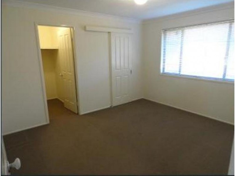 24 Macrossan Street, Cranley QLD 4350