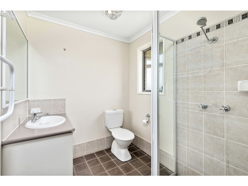 24 Tennyson Court, Westbrook QLD 4350
