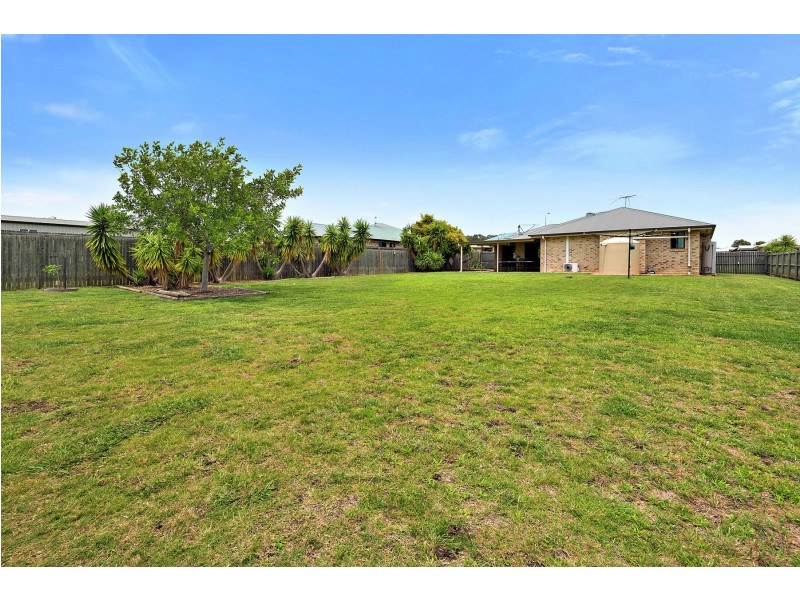24 Tennyson Court, Westbrook QLD 4350