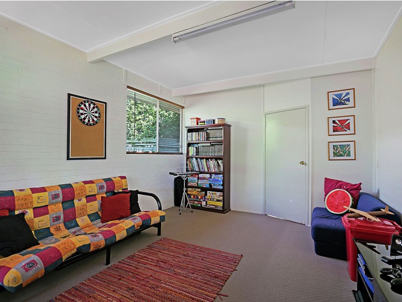 20 Maker Street, Rangeville QLD 4350
