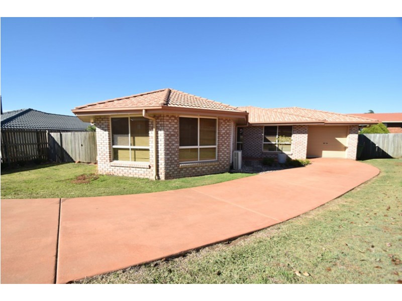 6 Mason Court, Kearneys Spring QLD 4350