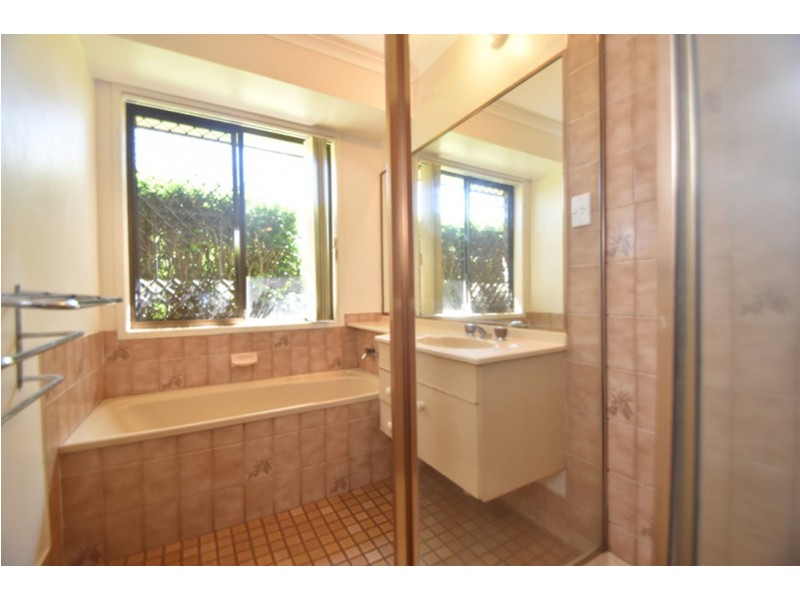 2 Lindemann Court, Wilsonton Heights QLD 4350