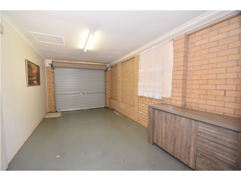 31 Riethmuller Street, Kearneys Spring QLD 4350