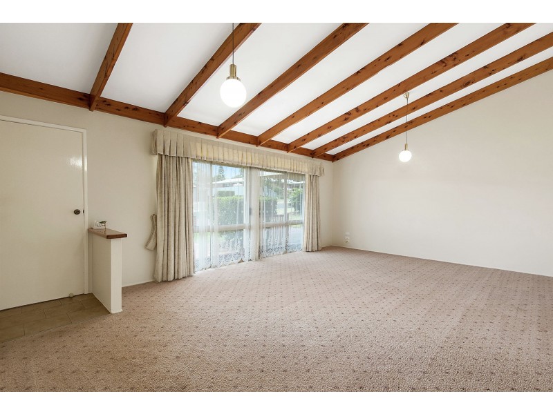 13 McIvor Street, Kearneys Spring QLD 4350