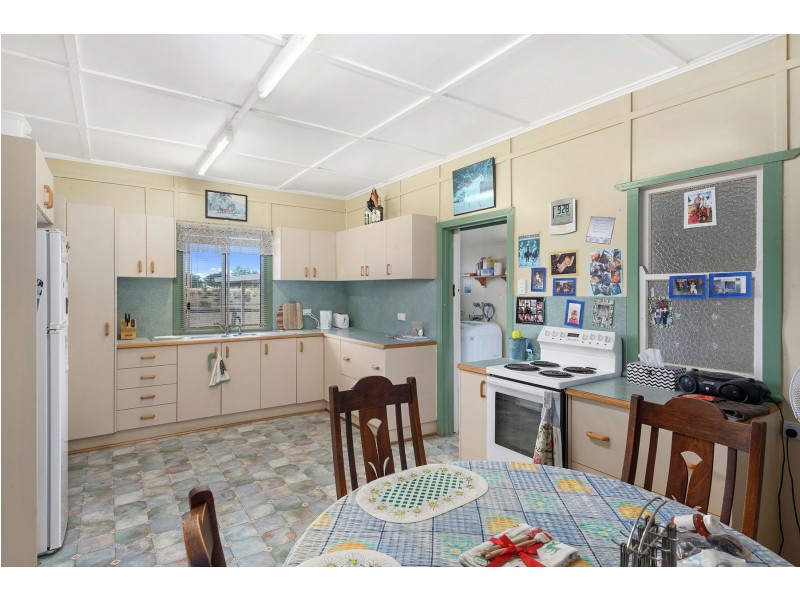 193 Neuve Bergen Road, Bergen QLD 4353