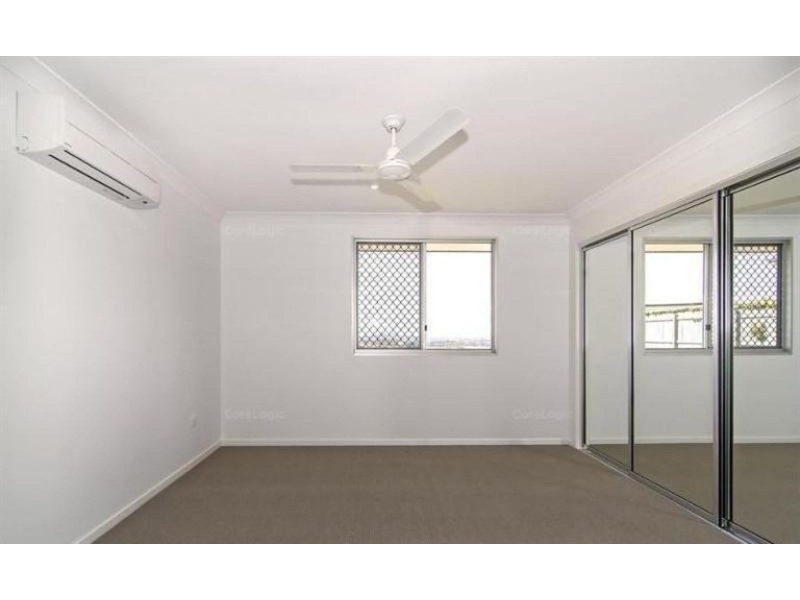 1 Honeyeater Drive, Highfields QLD 4352