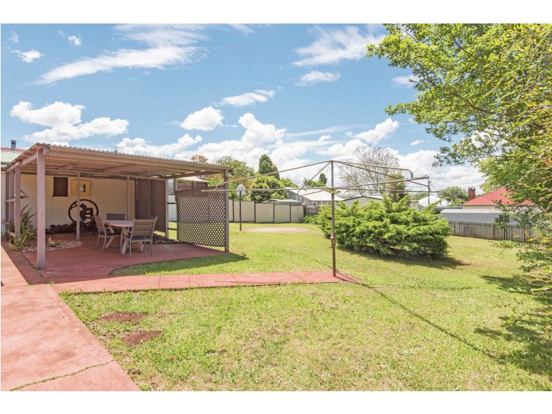 3 Rivett Street, South Toowoomba QLD 4350