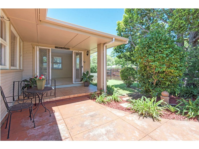 57 Bass Street, Centenary Heights QLD 4350