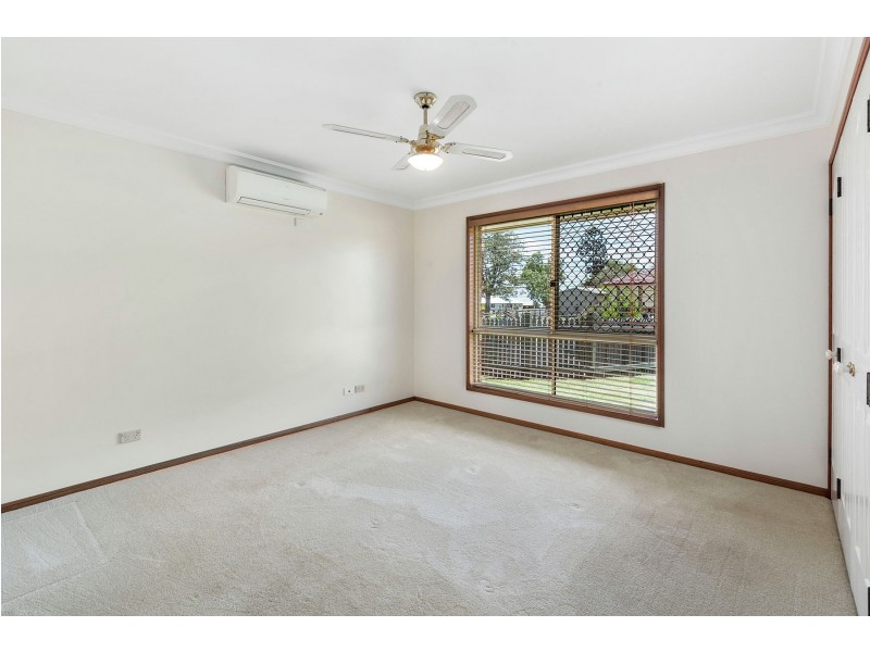 32 Macrossan Street, Cranley QLD 4350