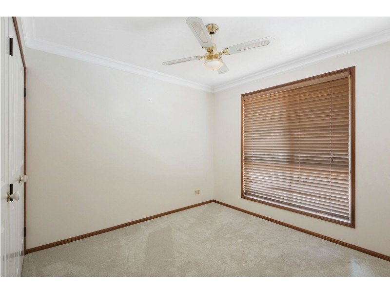 32 Macrossan Street, Cranley QLD 4350