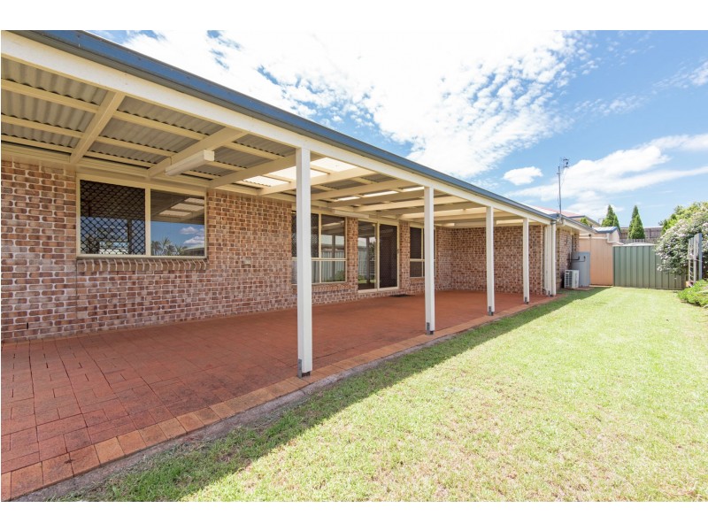 32 Macrossan Street, Cranley QLD 4350