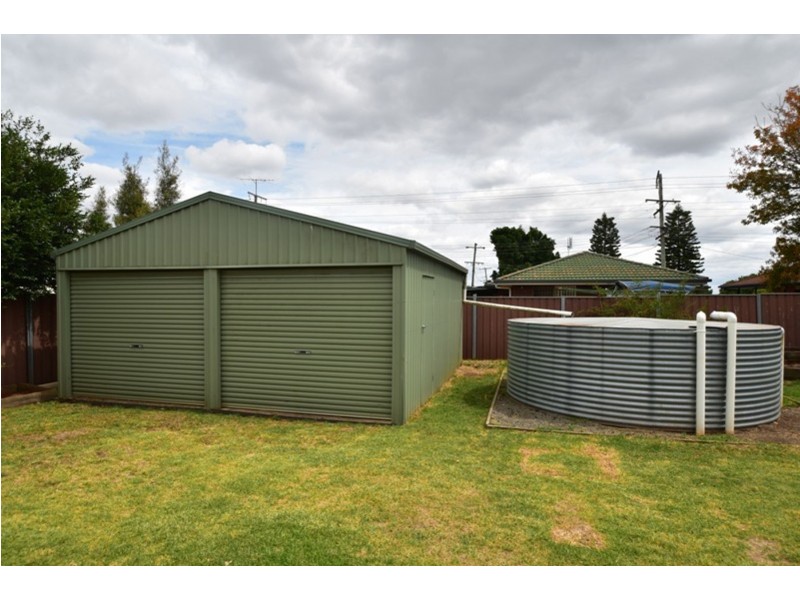 21 Brigalow Street, Newtown QLD 4350