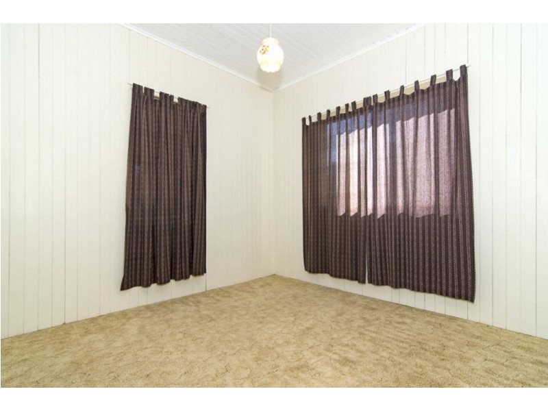 78 Geoffrey Street, Mount Lofty QLD 4350