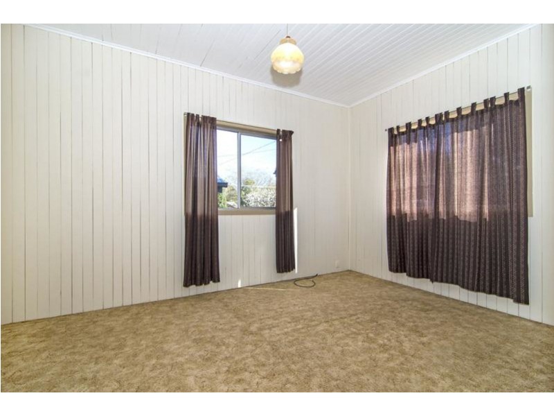 78 Geoffrey Street, Mount Lofty QLD 4350