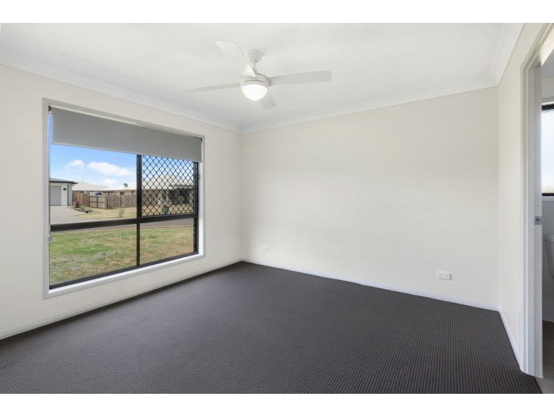 6 Magpie Drive, Cambooya QLD 4358