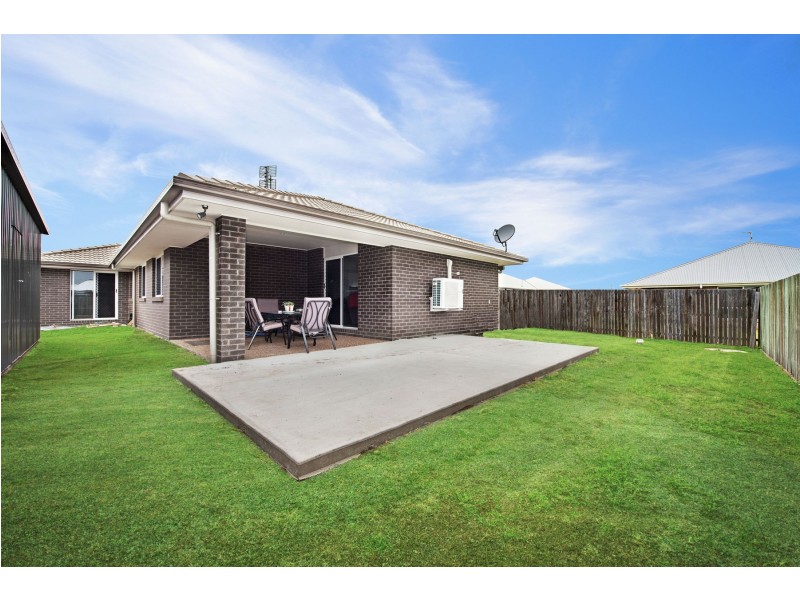 38 Ferguson Road, Westbrook QLD 4350