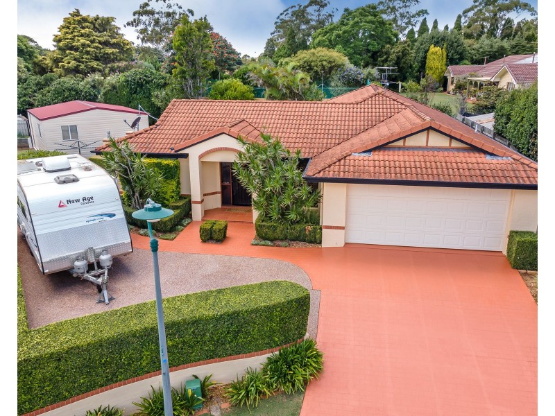 1 Goodman Court, Middle Ridge QLD 4350