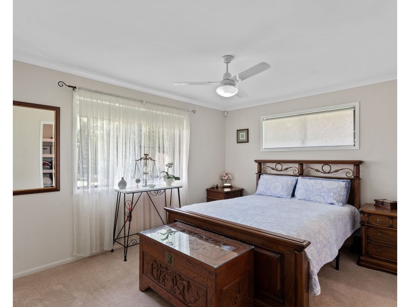 1 Goodman Court, Middle Ridge QLD 4350