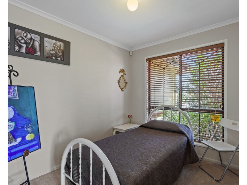 1 Goodman Court, Middle Ridge QLD 4350