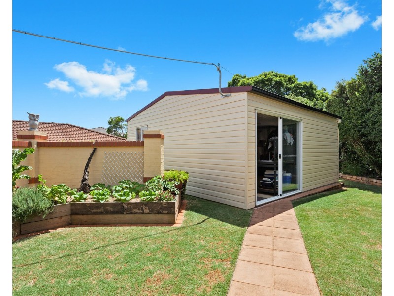 1 Goodman Court, Middle Ridge QLD 4350
