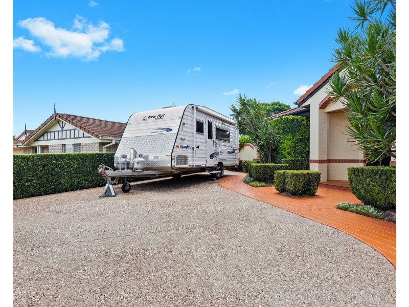 1 Goodman Court, Middle Ridge QLD 4350