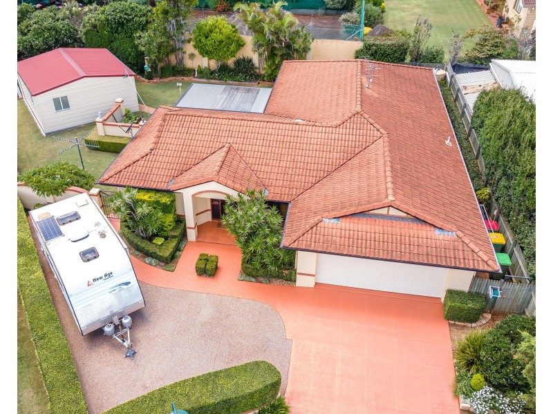 1 Goodman Court, Middle Ridge QLD 4350