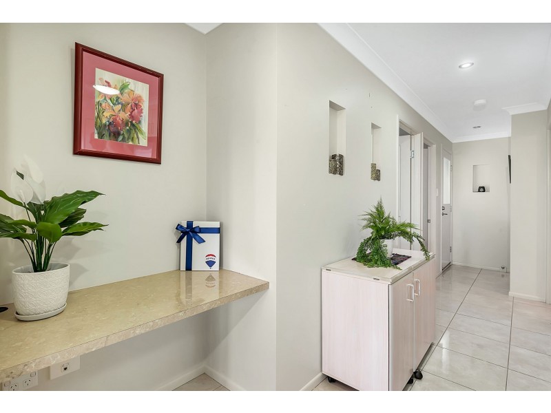 2/14 Sunning Street, Kearneys Spring QLD 4350