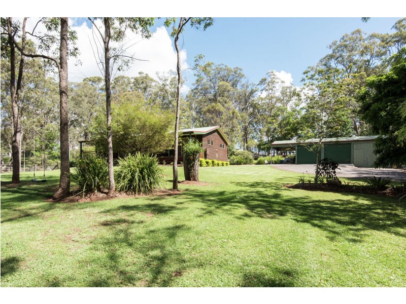 15 Adams Road, Cabarlah QLD 4352
