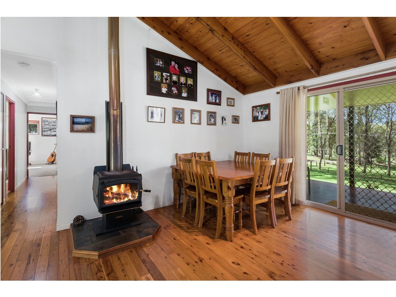 15 Adams Road, Cabarlah QLD 4352