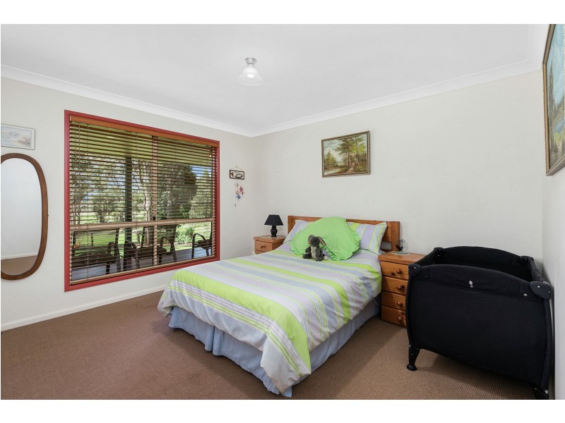 15 Adams Road, Cabarlah QLD 4352