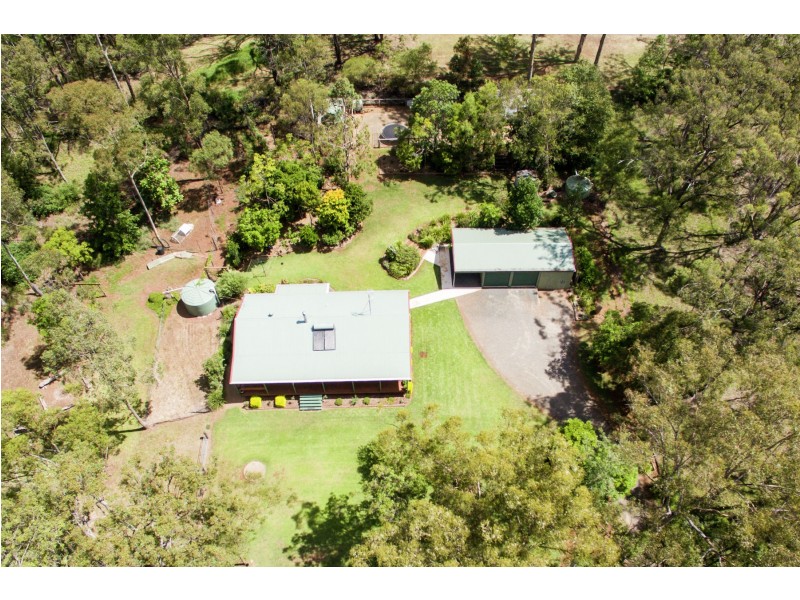 15 Adams Road, Cabarlah QLD 4352