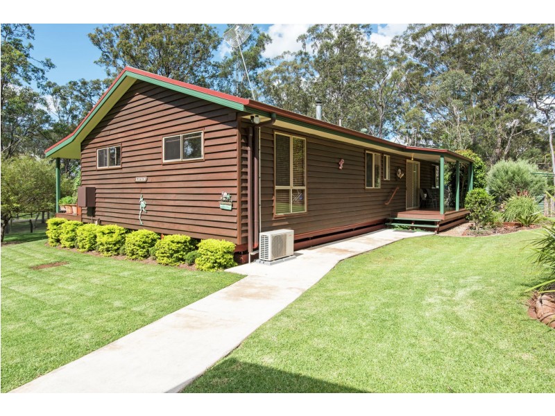 15 Adams Road, Cabarlah QLD 4352