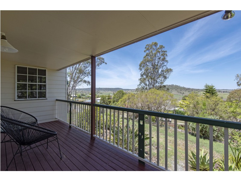 24 Treeline Drive, Gowrie Junction QLD 4352