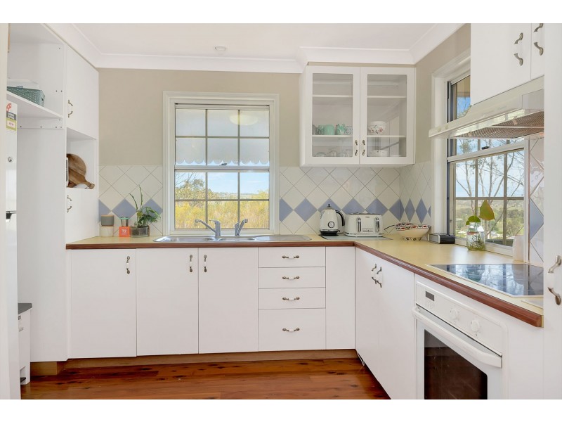 24 Treeline Drive, Gowrie Junction QLD 4352