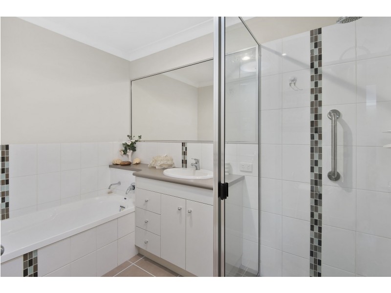 5/169 Alderley Street, Centenary Heights QLD 4350