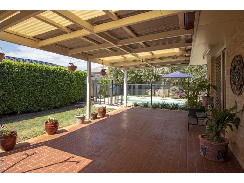 14 Lillypilly Court, Middle Ridge QLD 4350