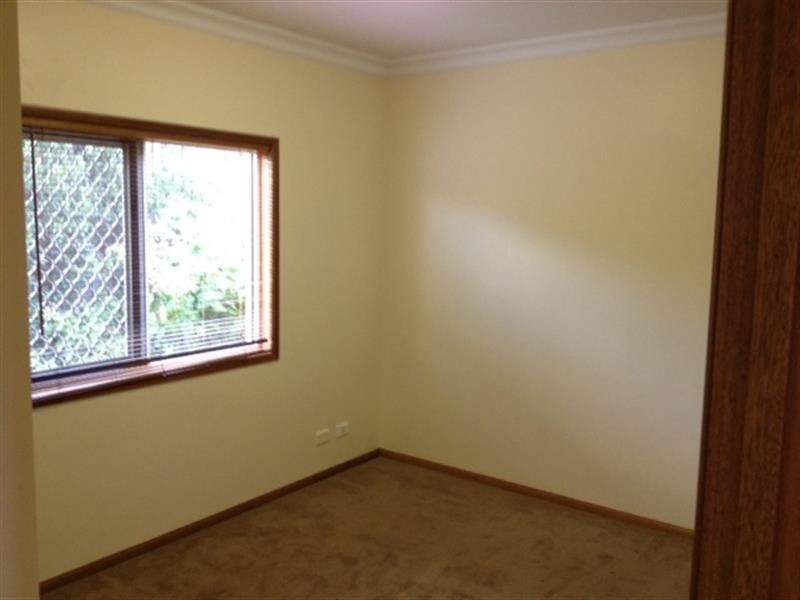 5 Vanham Close, Middle Ridge QLD 4350