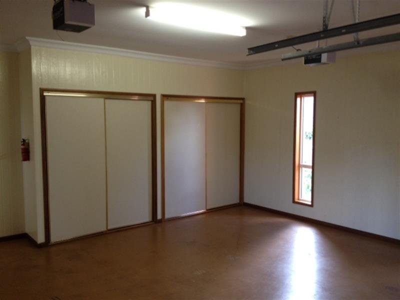 5 Vanham Close, Middle Ridge QLD 4350