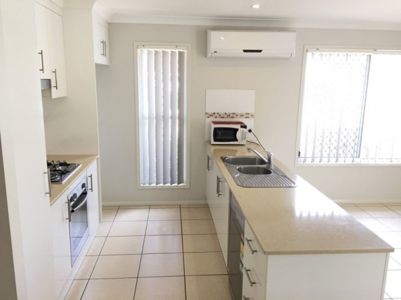 3/116-118 Taylor Street, Newtown QLD 4350