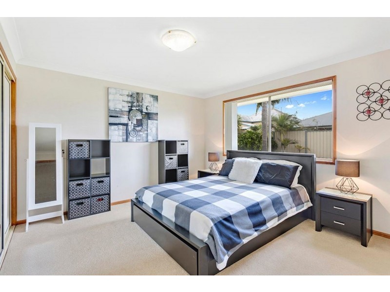 8 Rama Court, Kearneys Spring QLD 4350