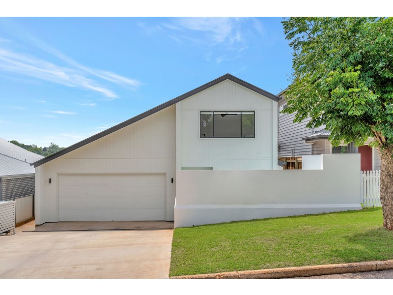 12B Macarthur Street, South Toowoomba QLD 4350