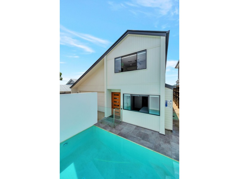 12B Macarthur Street, South Toowoomba QLD 4350