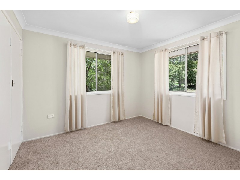 6 Glen Court, Glenvale QLD 4350