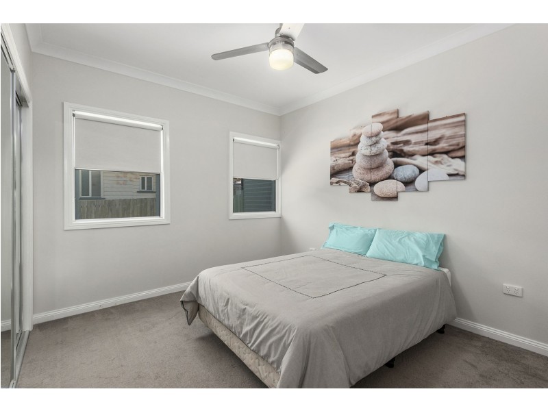 44 Llewellyn Street, Centenary Heights QLD 4350