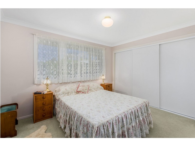 8 Buckle Court, Middle Ridge QLD 4350
