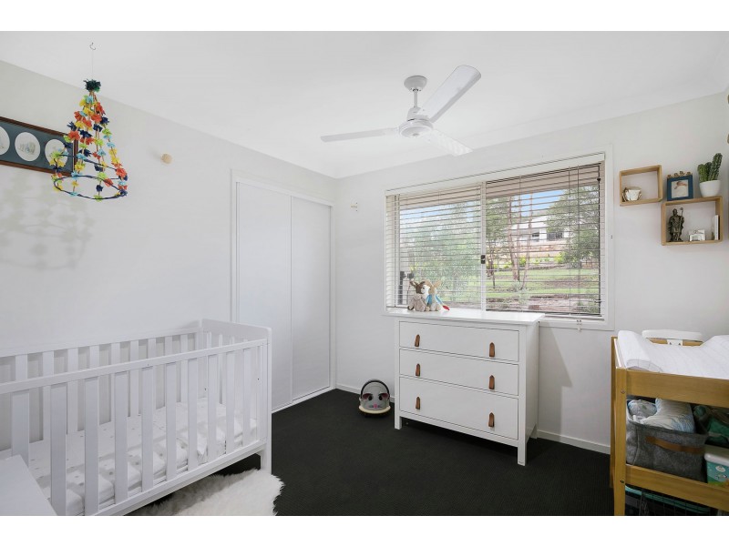 3 Pepperwood Place, Withcott QLD 4352