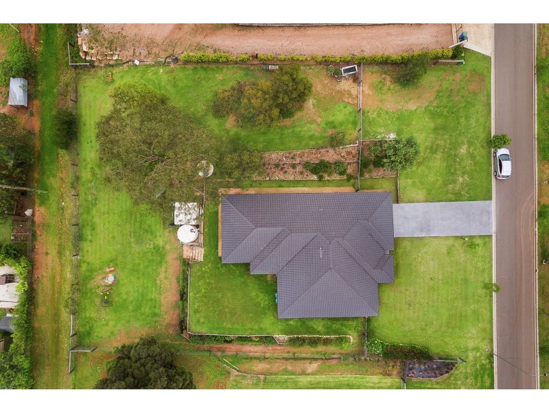 3 Pepperwood Place, Withcott QLD 4352