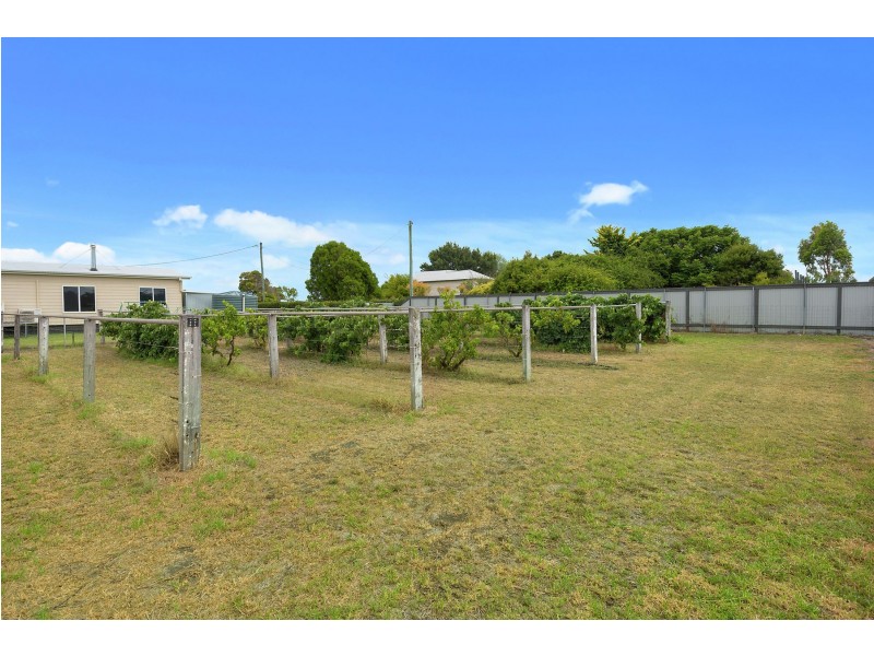 28 Quarry Street, Cambooya QLD 4358