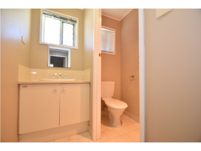 2/478 Stenner Street, Darling Heights QLD 4350