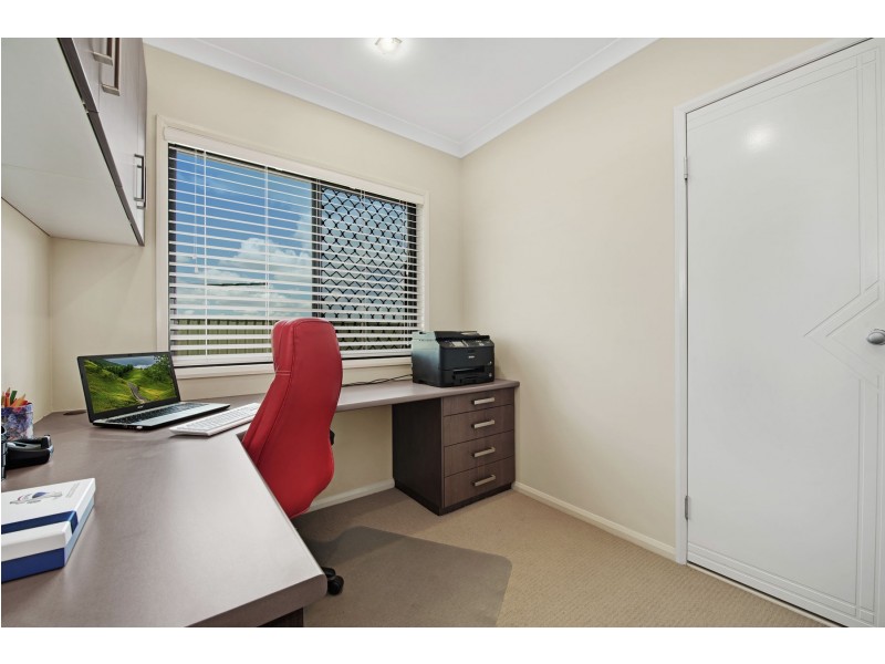 24 Wellington Street, Wyreema QLD 4352